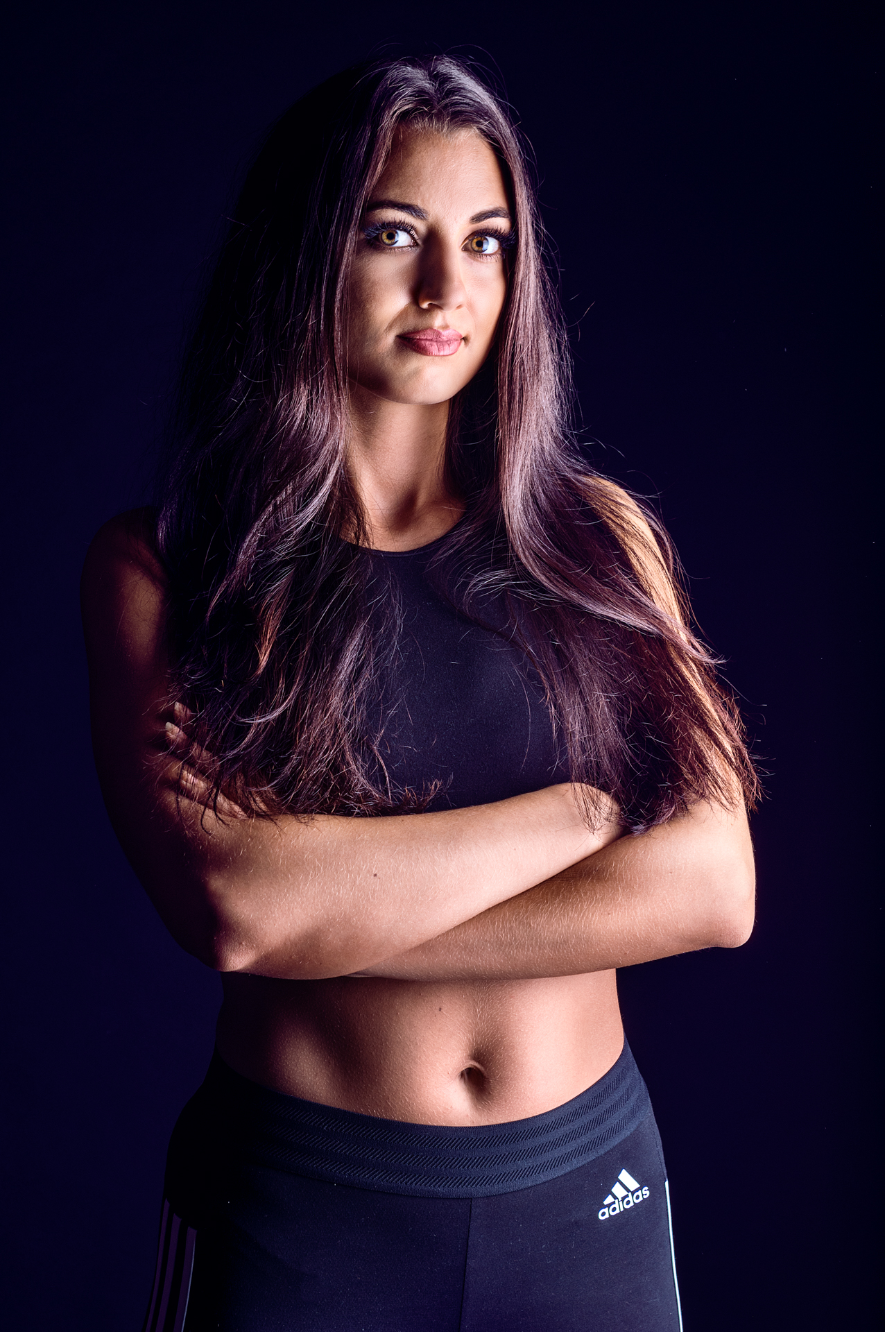 Fitnessfotografie im Fotostudio Portrait einer Athletin im Fotostudio